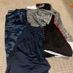 Sleeveless active sets size 6-7